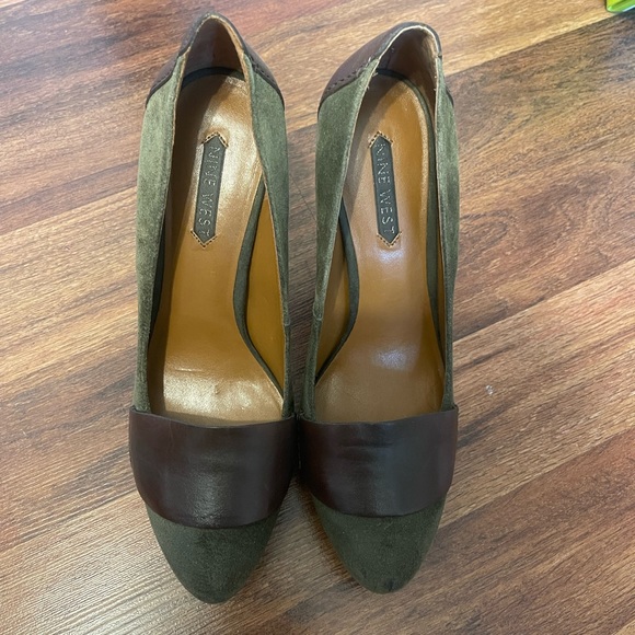 Brand new never worn Nine West heels - Picture 3 of 3